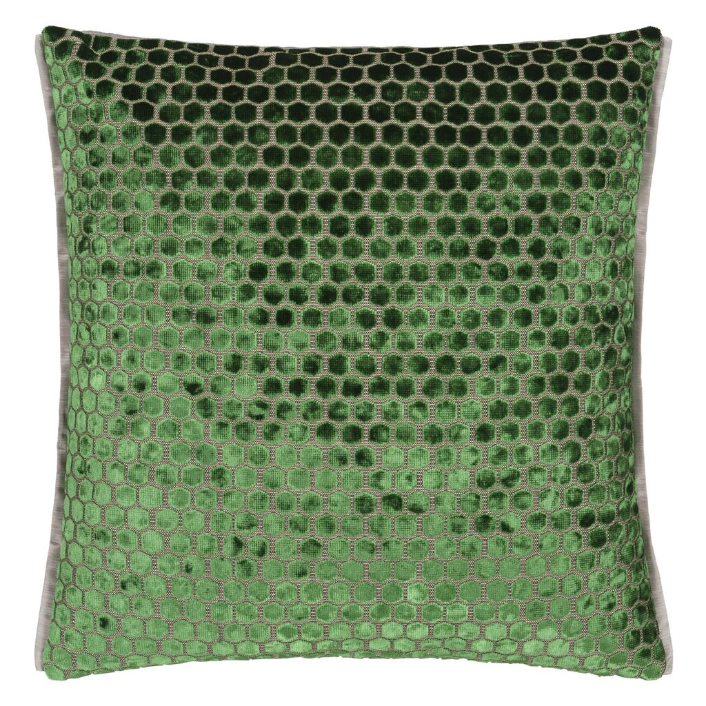 Jabot Emerald Cushion