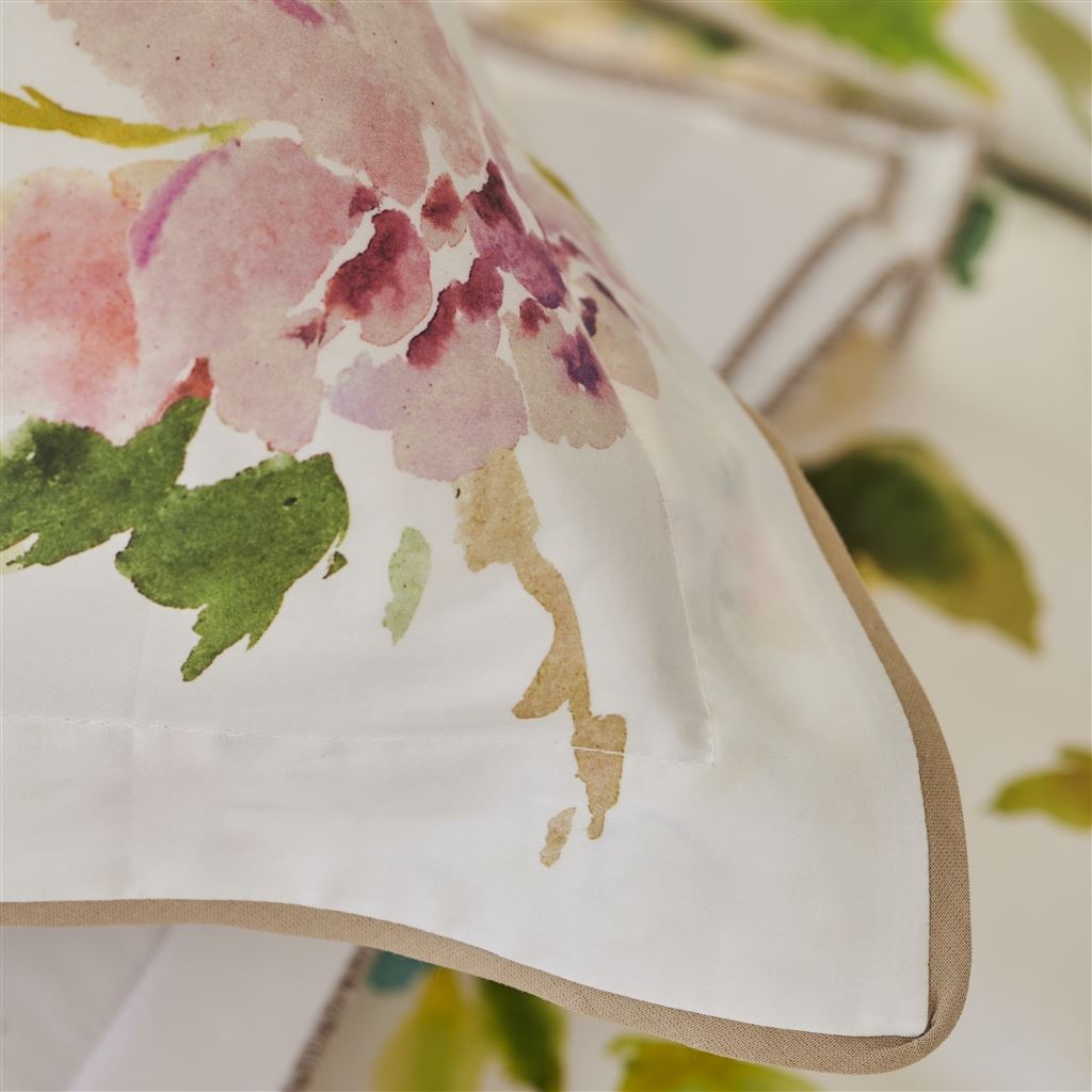 Corner detail with birch tape - Designers Guild Fiore D'acqua Peony Bedding