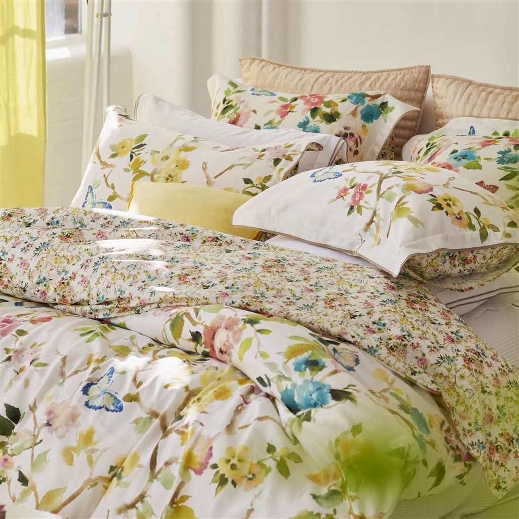 Close up view of duvet and shams - Designers Guild Fiore D'acqua Peony Bedding