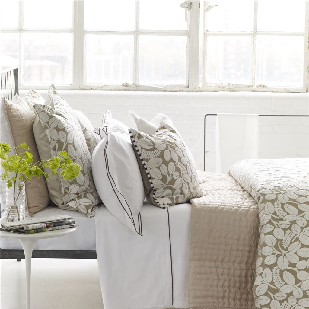 Designers Guild Chenevard Natural & Chalk Quilt & Shams