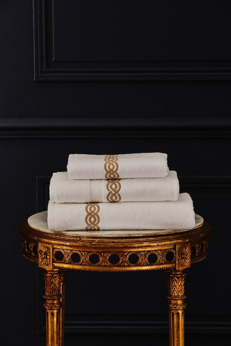 Bath linens Joyau Towels - Yves Delorme 1 at Fig Linens and Home