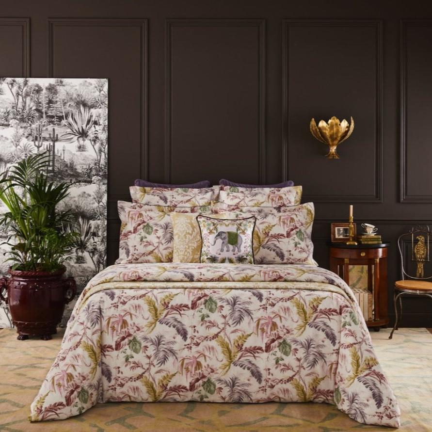 Fresque Organic Cotton Duvet Covers and Bed Sheets | Yves Delorme Bedding at Fig Linens and Home