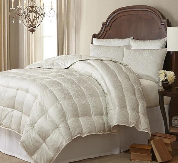 Fashion eiderdown pillow