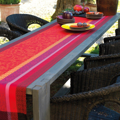 Le Jacquard Français Table Linen Provence Strawberry Fig Linens Red runner