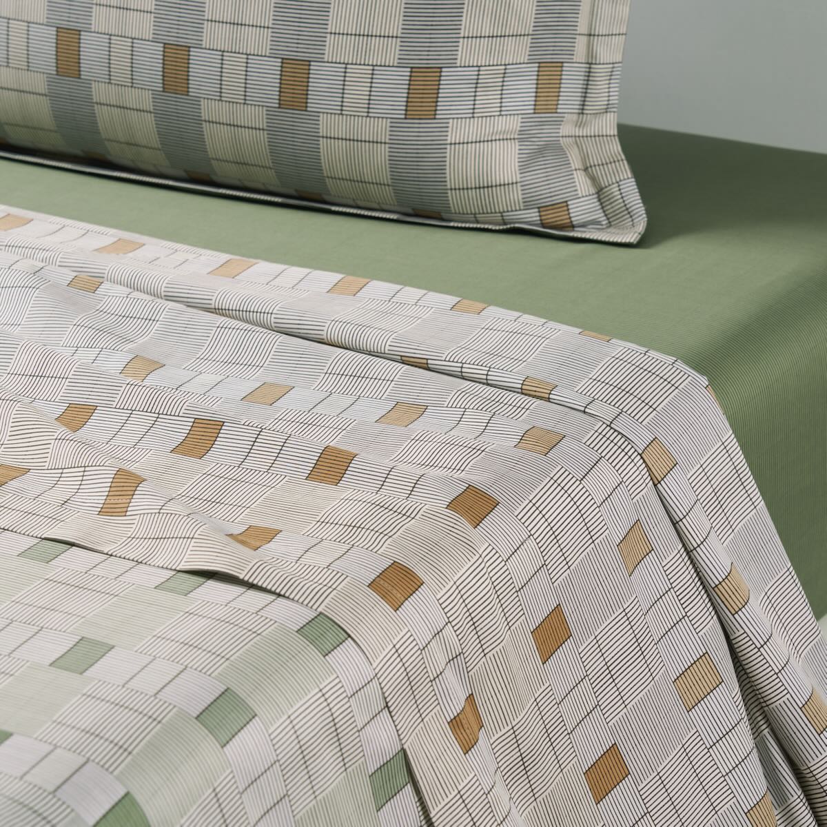 Hugo Boss Manifesto Bedding by Yves Delorme