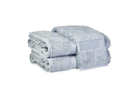 Matouk Lotus Pool Bath Towels at Fig Linens