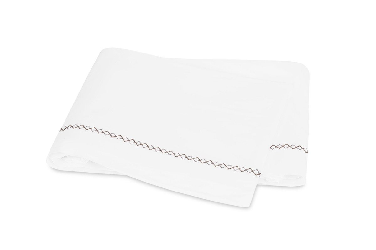 Matouk Hatch Oak Flat Sheet | Fig Linens