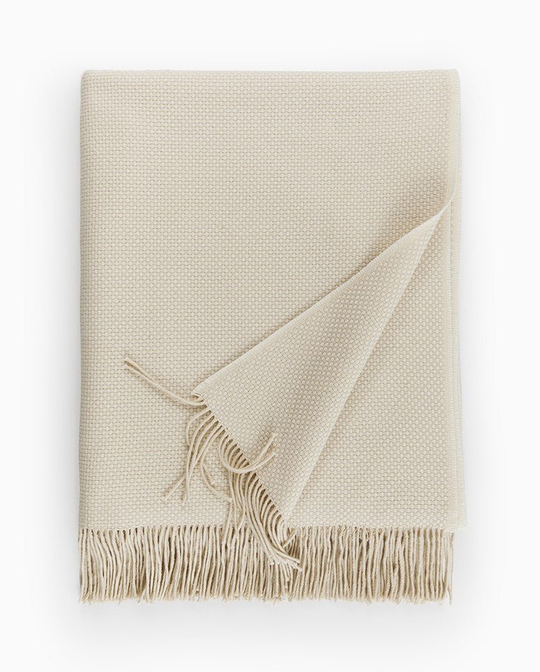 Sferra Bristol Throw in Cream