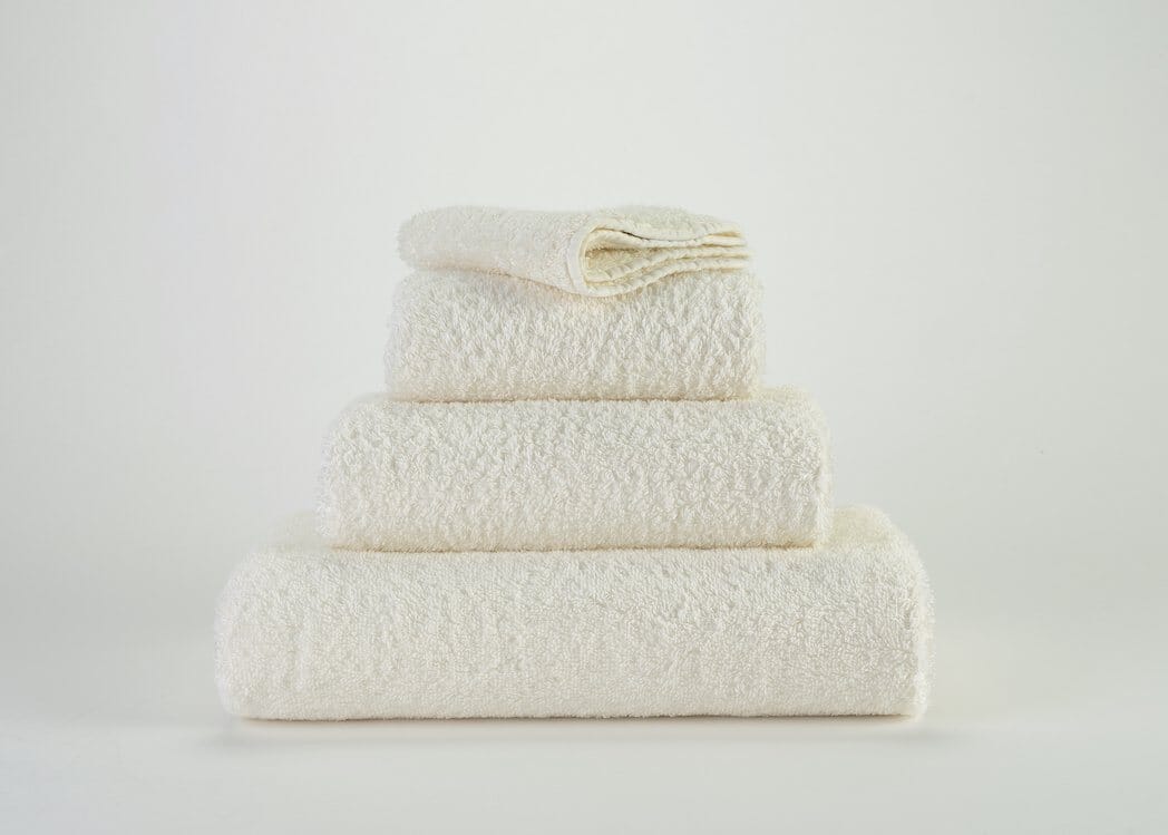 Abyss Super Pile Bath Towels and Mats - Popcorn (803)