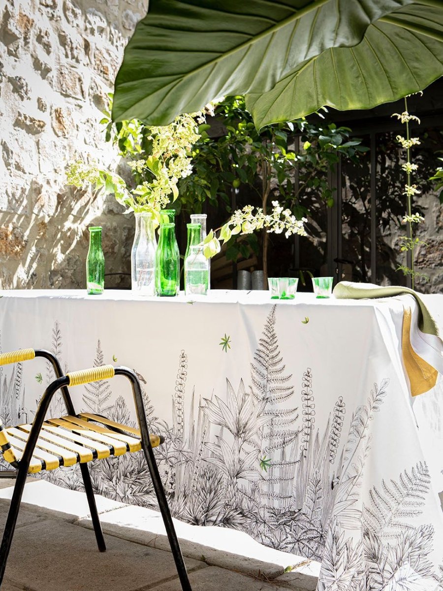 Fig Linens - Le Repas du Lion Tablecloth by Alexandre Turpault  - Lifestyle