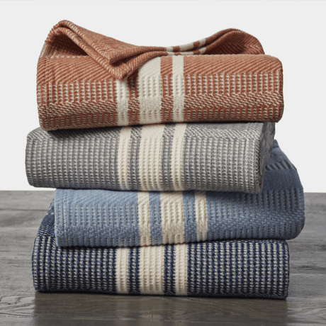 Cirrus Organic Throws by Coyuchi | Fig Linens