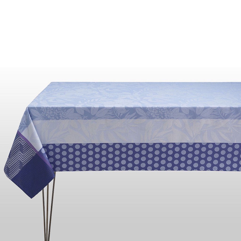 Fig Linens - Le Jacquard Francais - Nature Urbaine Electric Tablecloth