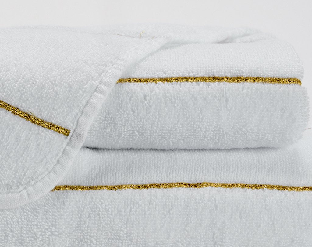 White best sale gold towels