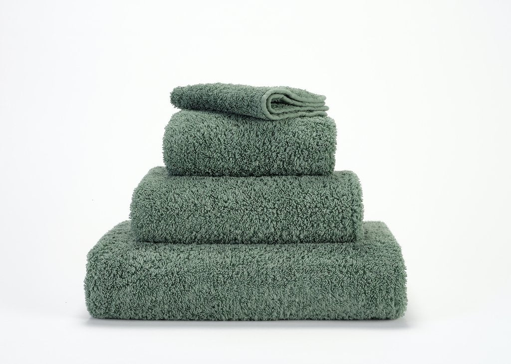 Abyss Super Pile Bath Towels & Mats - Evergreen
