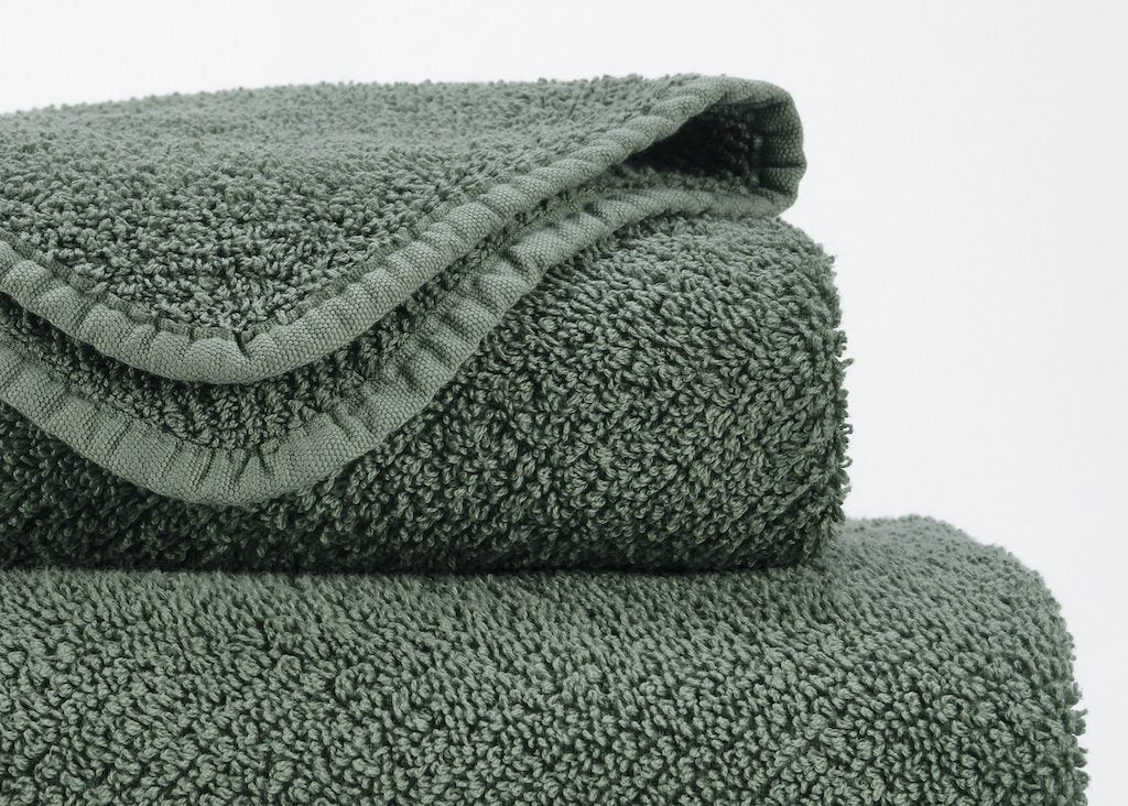 Abyss Super Pile Towels - Bath Towel 28x54 Evergreen 280