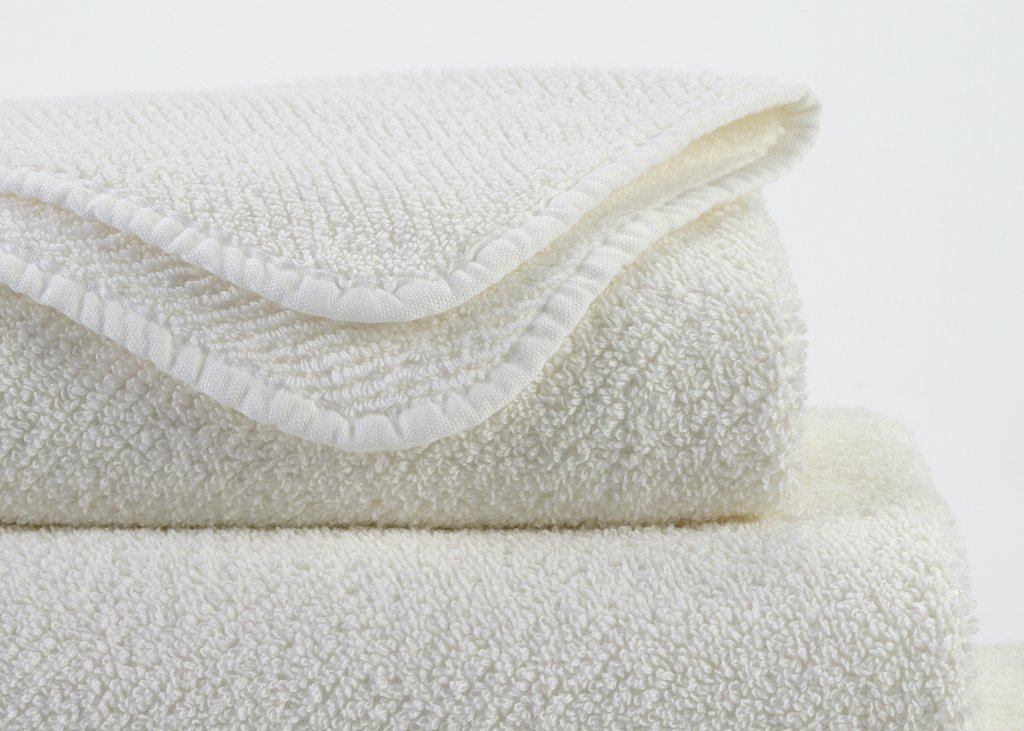 Abyss Twill Bath Towels - Ivory (103)  Reversible bath rugs, Towel,  Washing clothes