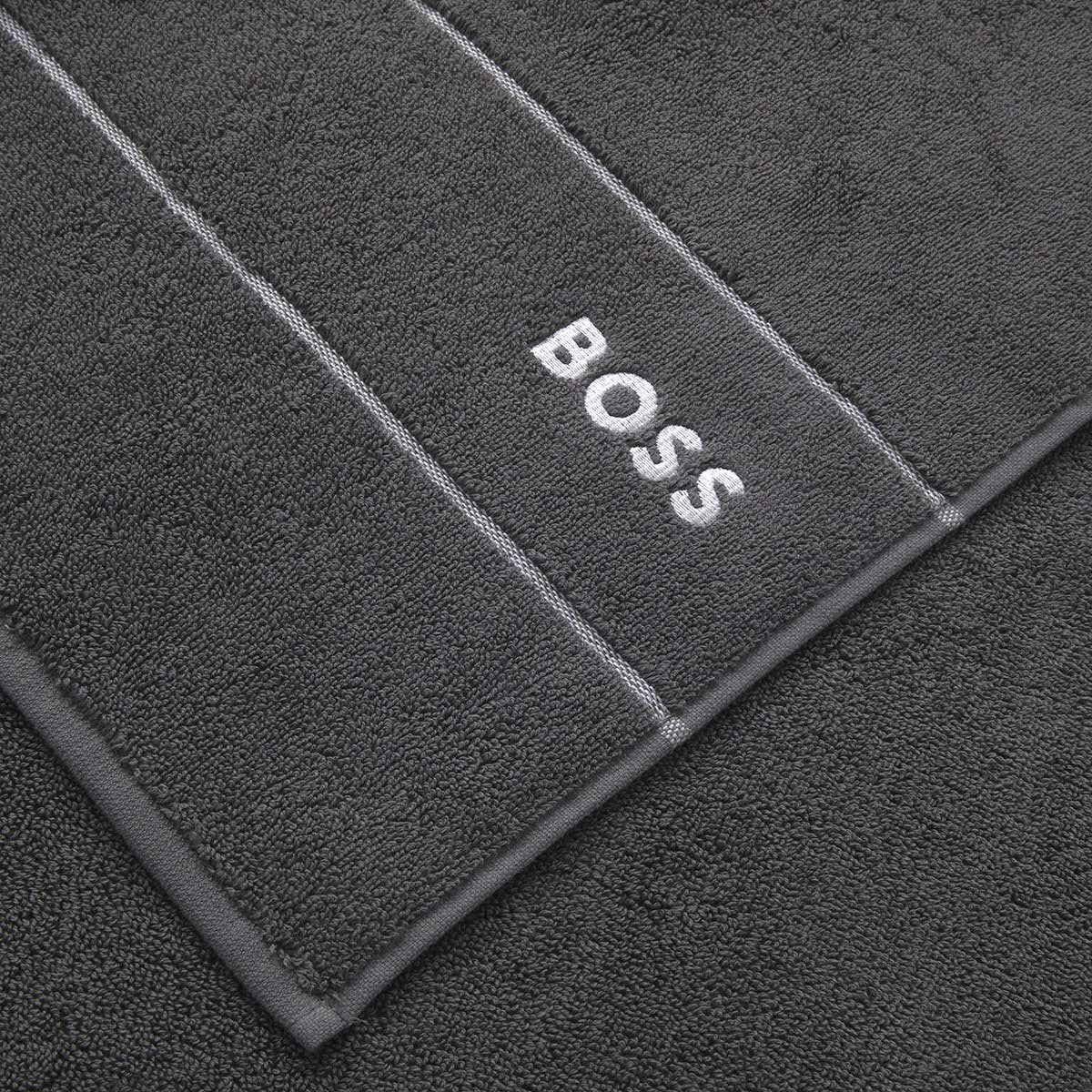 Boss Burgundy Plain logo-embroidered Egyptian Cotton Towel Bath Sheet