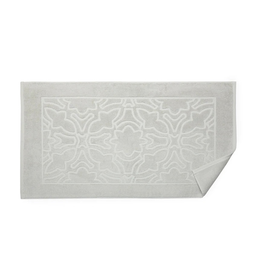 White Cotton Jacquard Bath Mat