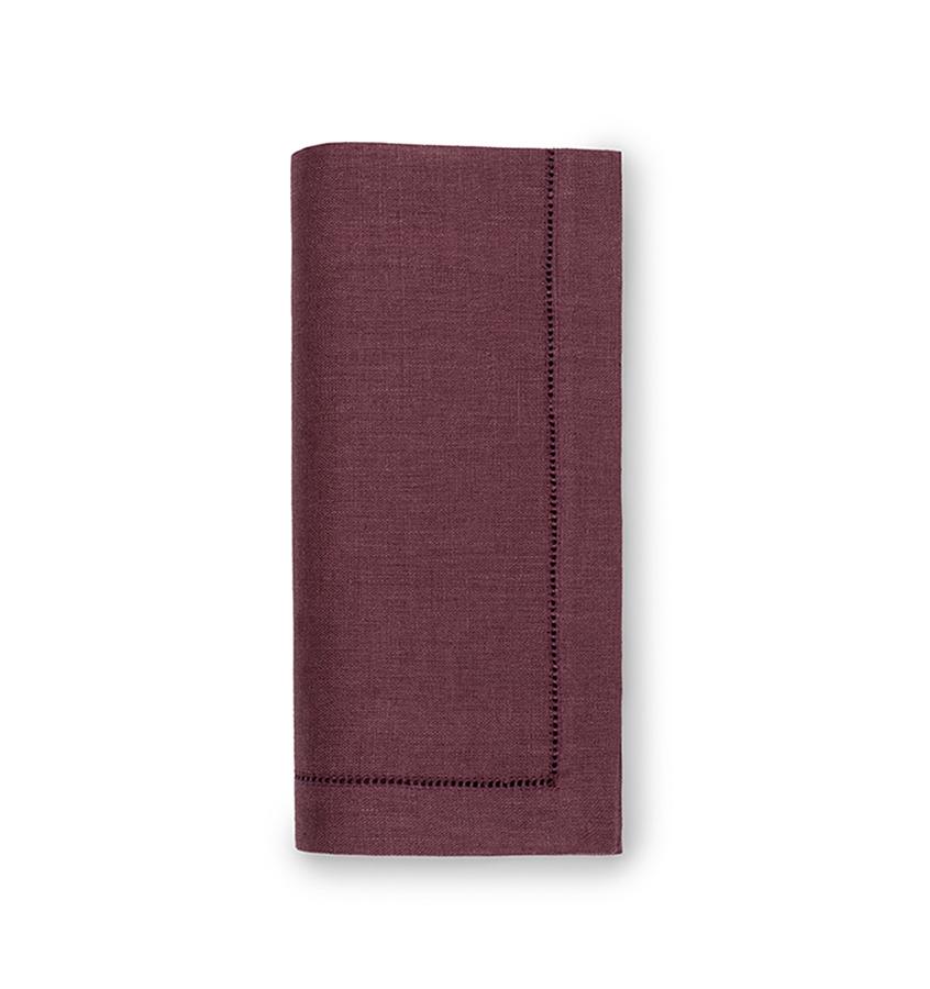 https://www.figlinensandhome.com/cdn/shop/products/fig_linens_-_sferra_sferra-festival-set-of-four-dinner-napkins-902nap20x20-raisin-silo_60d438bd-96f0-422b-b831-e3a2cacda317_1200x.jpg?v=1691987515