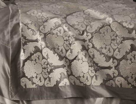 Fig Linens - Lili Alessandra Bedding -  Versailles Silver Velvet Throw